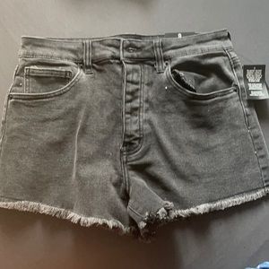 Fashion Nova Black jean shorts